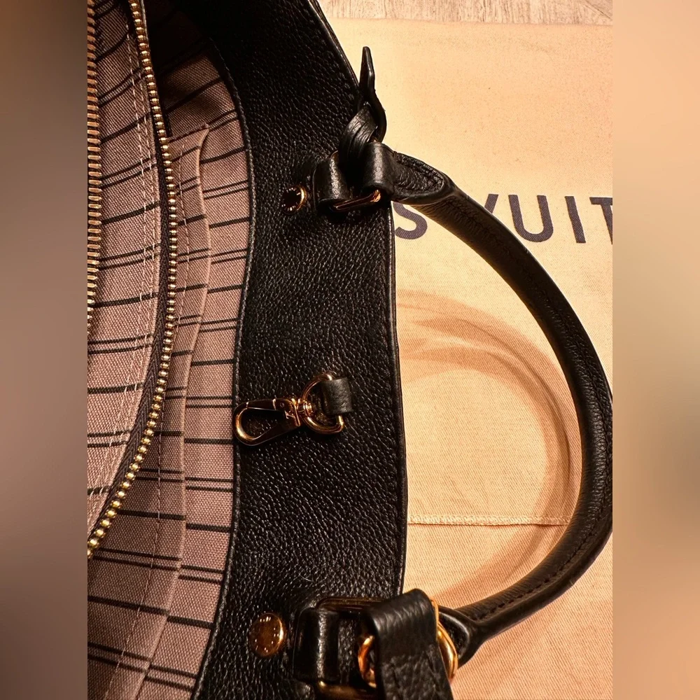 Black Louis Vuitton Montaigne MM Monogram Empriente - Picture 15 of 17